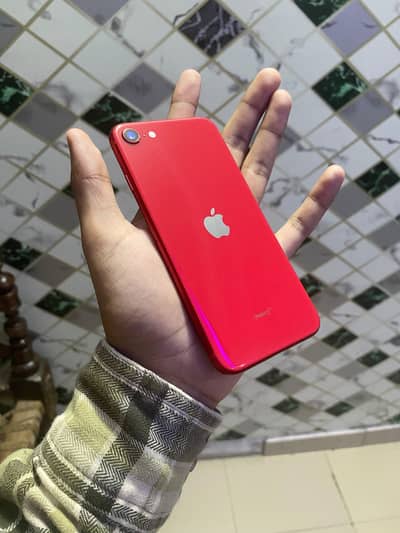 Apple iPhone SE