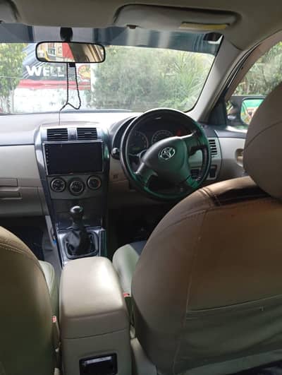 Toyota Corolla GLI 2011