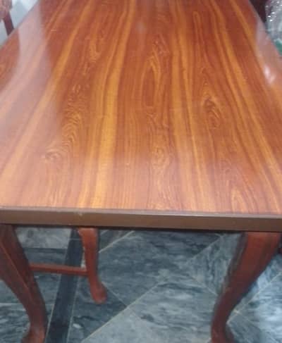 dinning table and chair all good