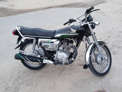 Honda CG 125 22/23 urgent sale