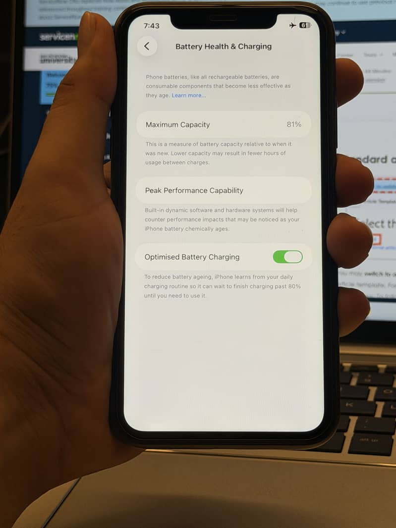 Apple iPhone 11 7