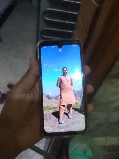Samsung Mobile A70