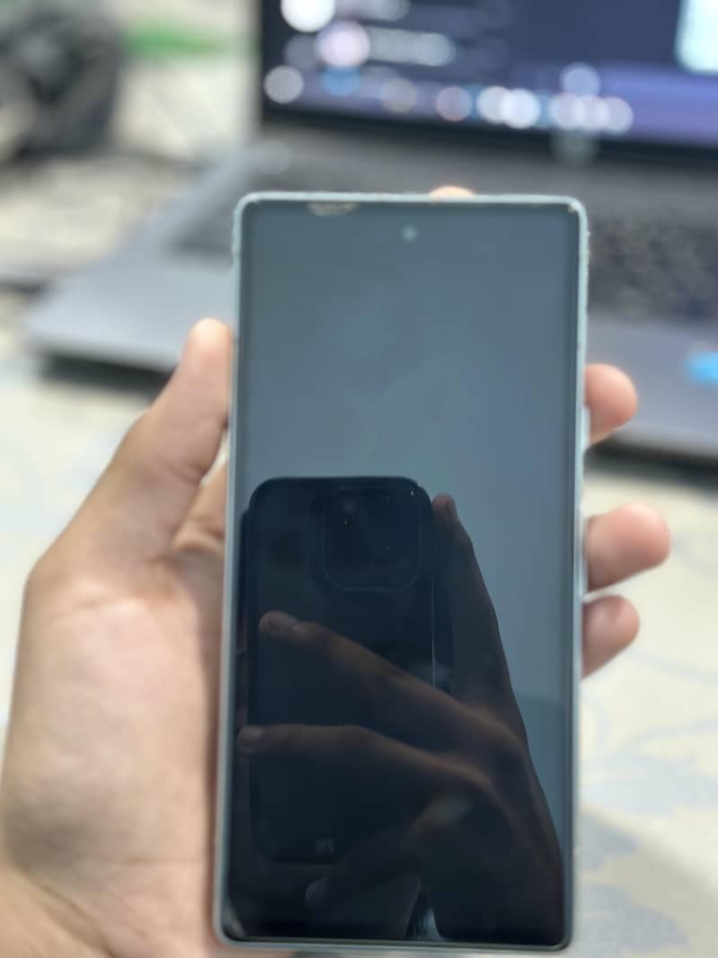 Google Pixel 7a 1