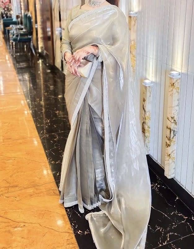 Saree 0