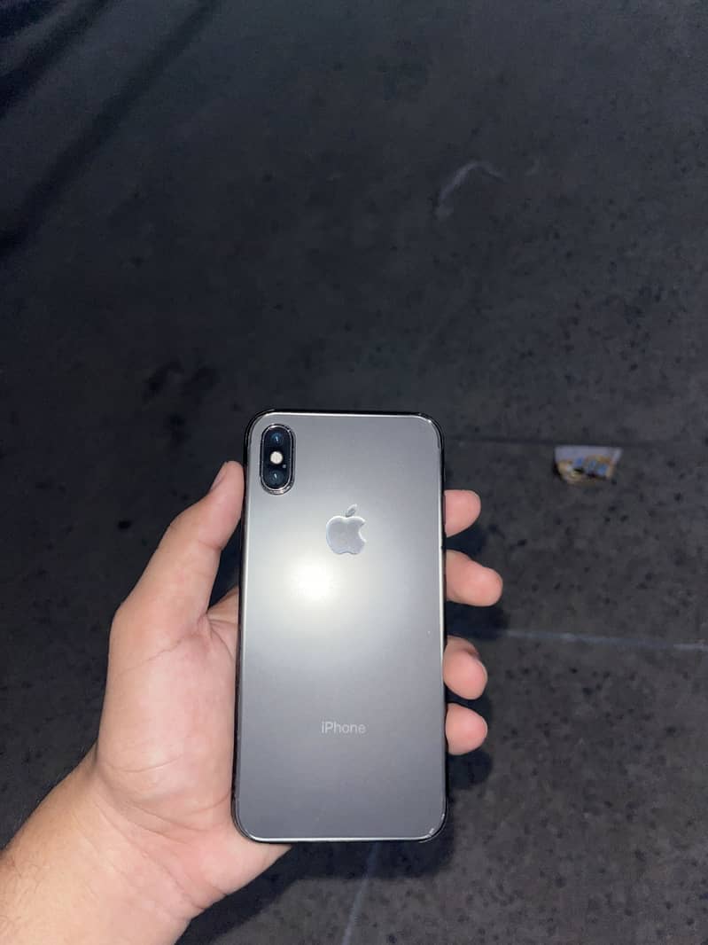 Apple iPhone X 1