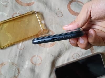 Apple iPhone XR
