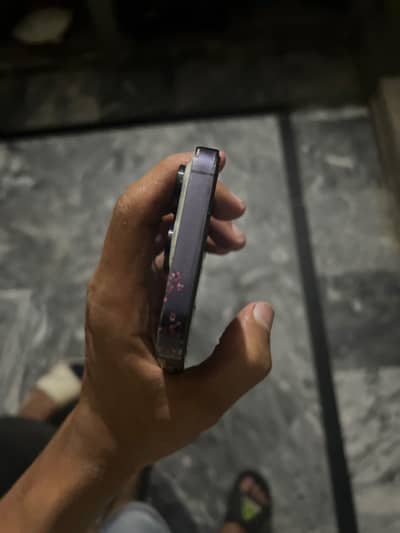 Apple iPhone 14 Pro