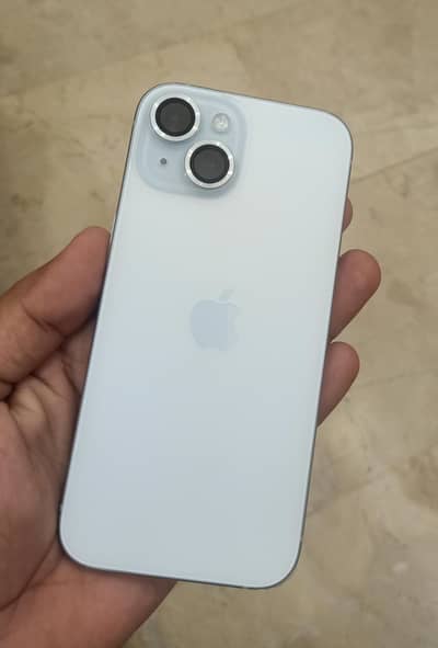 I phone 15 . . . . . 128gb
