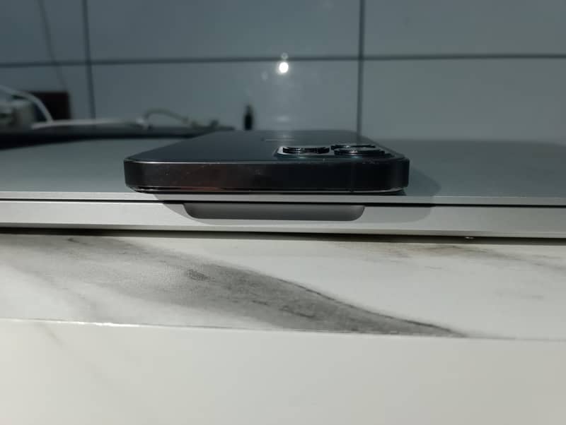 Apple iPhone 12 Pro Approved 3