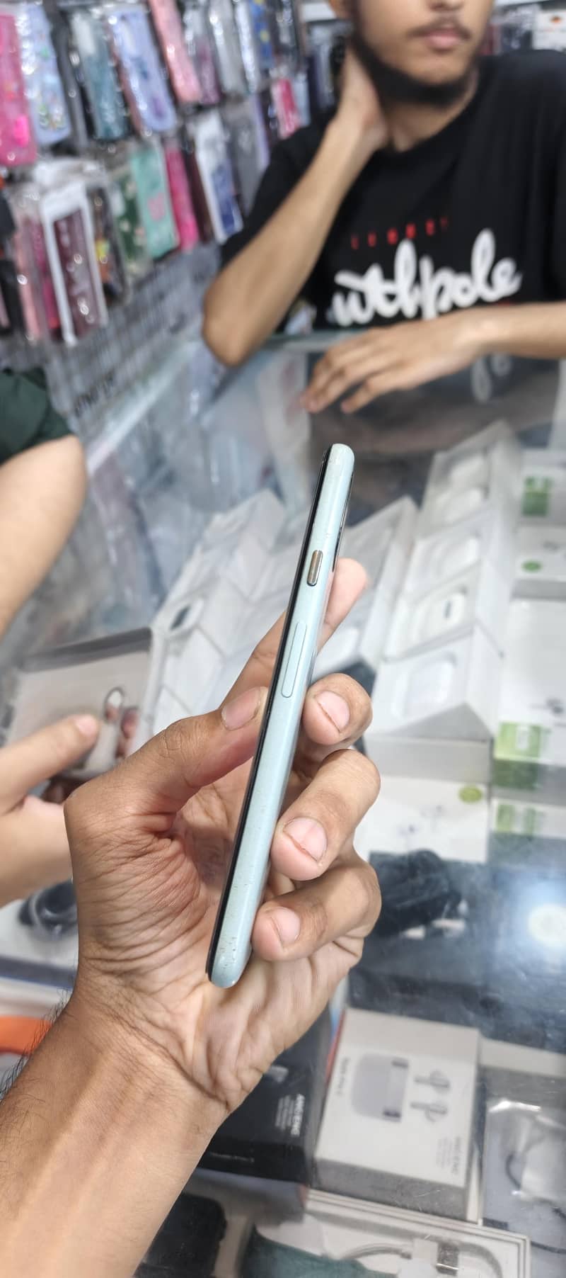 Google Pixel 5 4