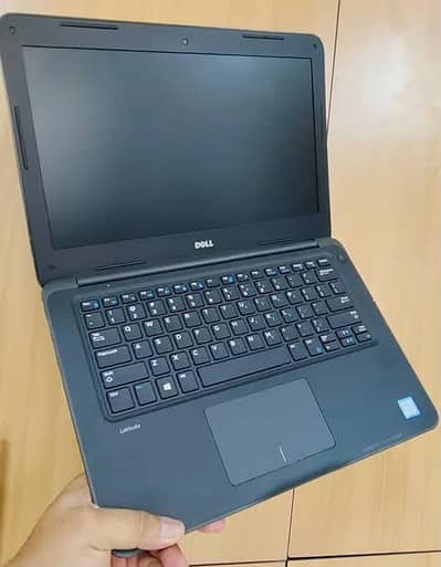DELL LETITUDE 3380