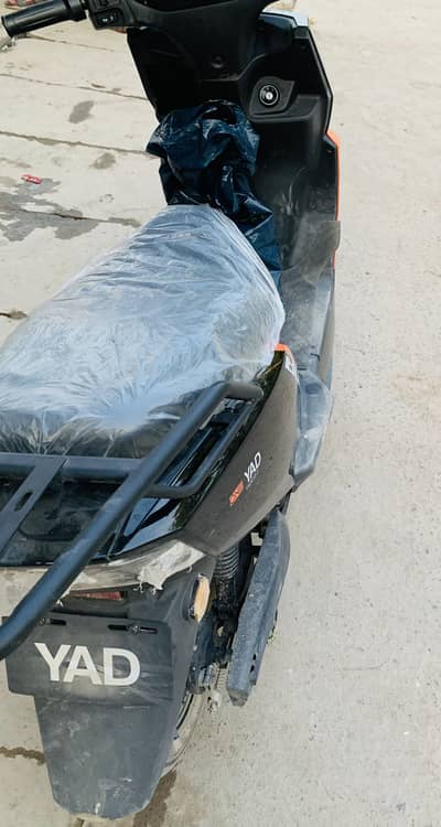 Yad electric scootey