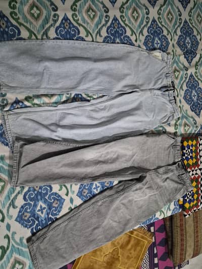 Baggy jeans and skater jeans (outfitters blue and denim company grey)