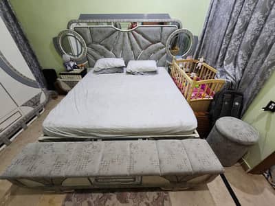 FURNITURE SET
