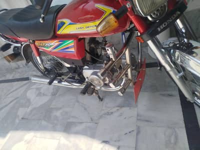 honda 70 20 model good condition