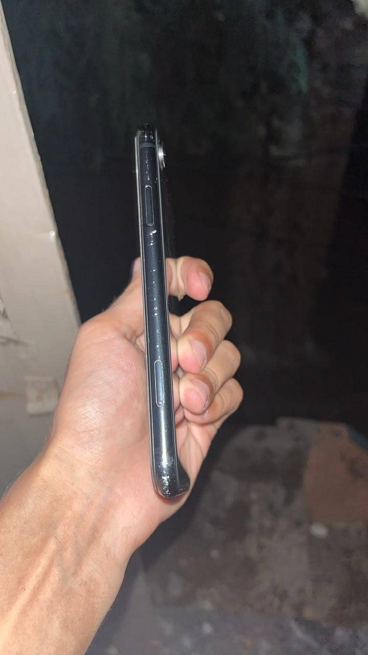 Apple iPhone X 2