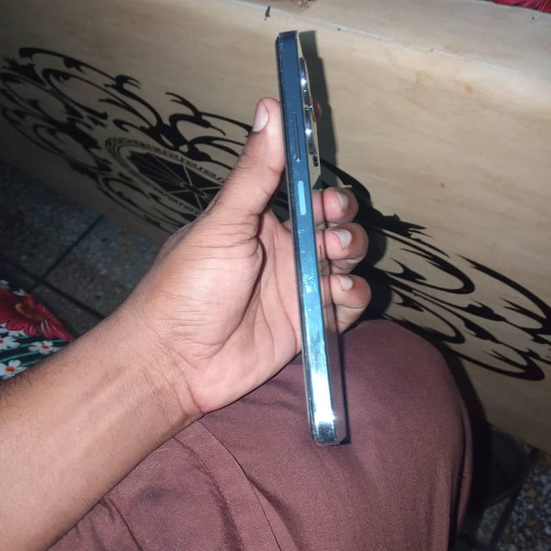 Infinix Note 30 4