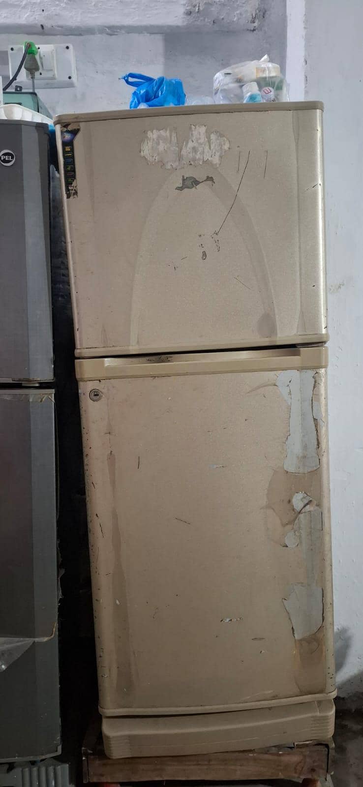 fridge 0