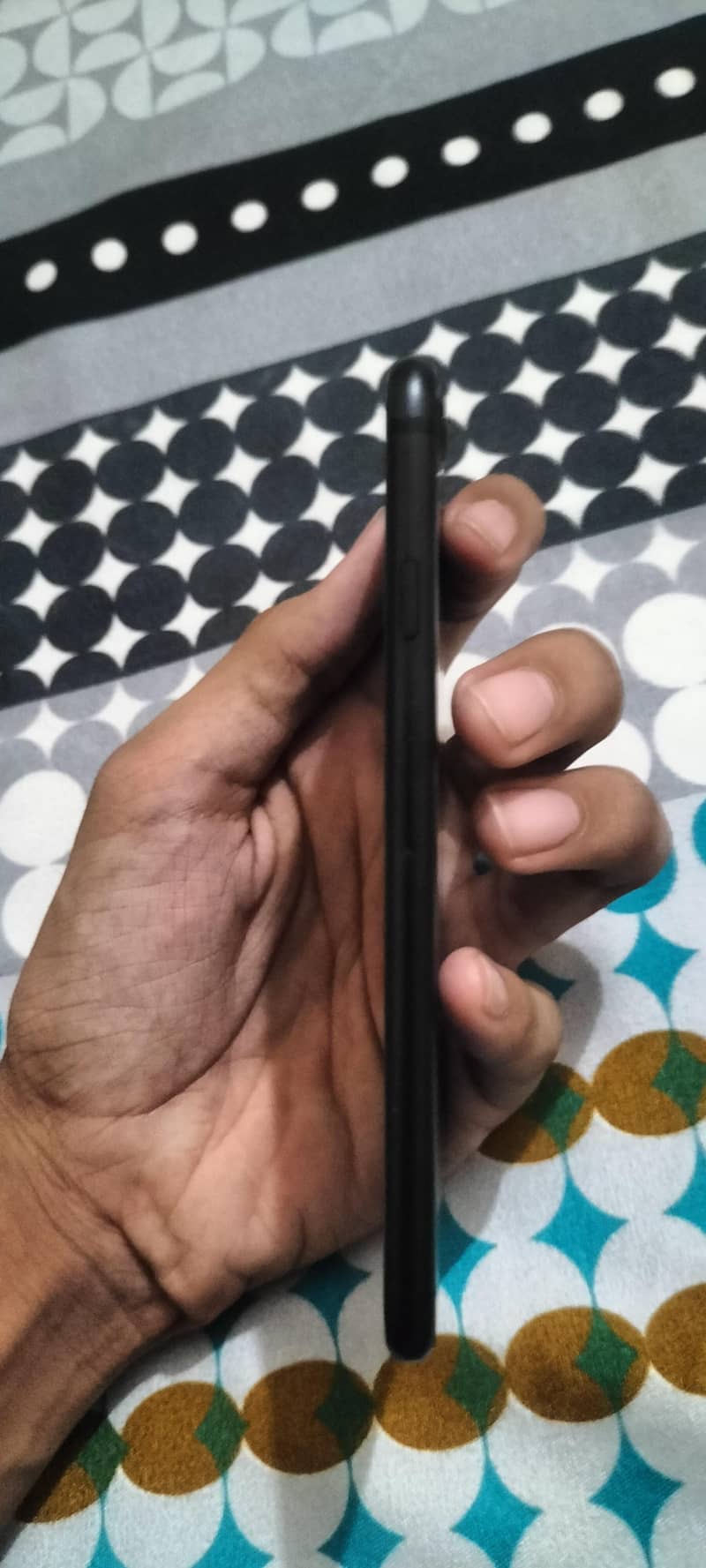 Apple iPhone 7 1