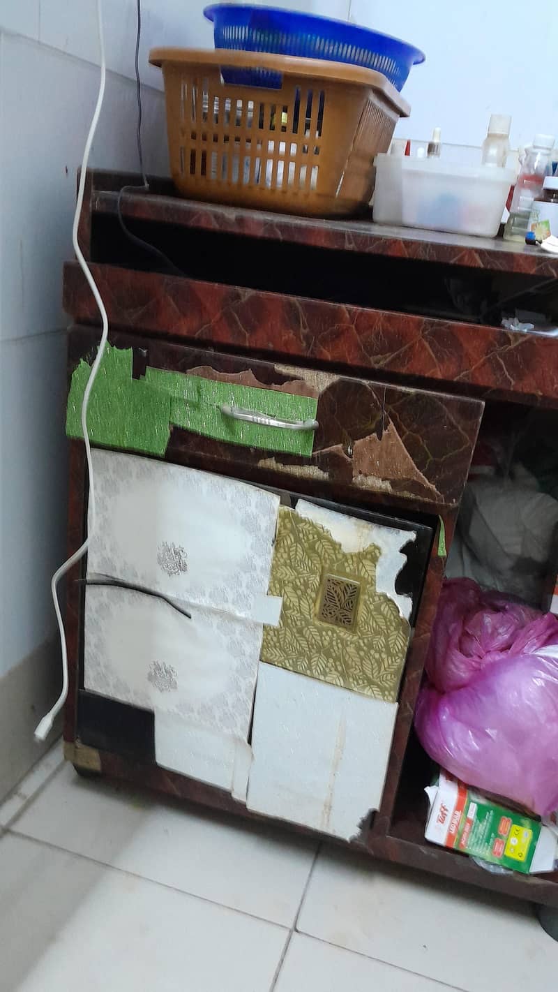 Computer Table 3