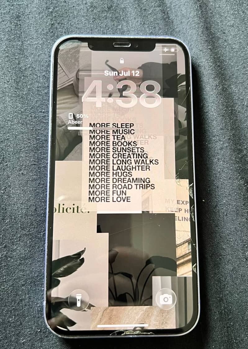 Apple iPhone 12 1