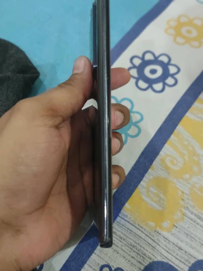 Infinix Note 40 Pro Plus 3