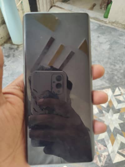 One Plus 11R non PTA One hands use PUBG 120 fps Chala ta hai