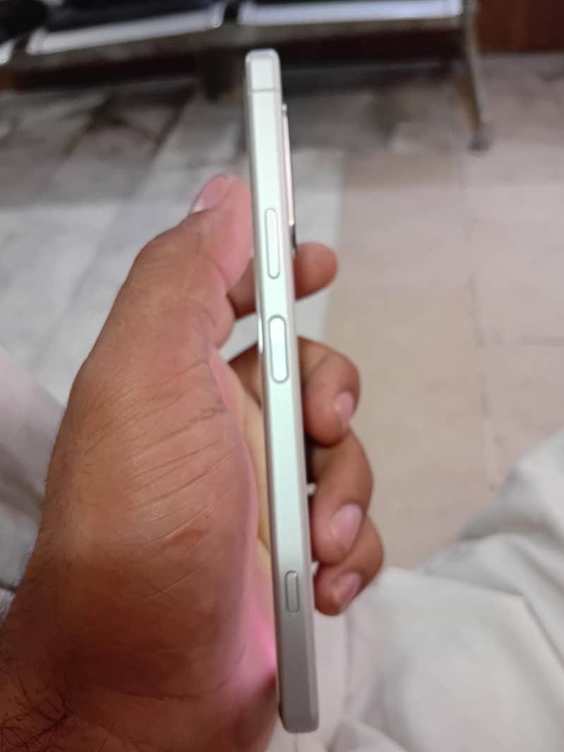 sony x 3