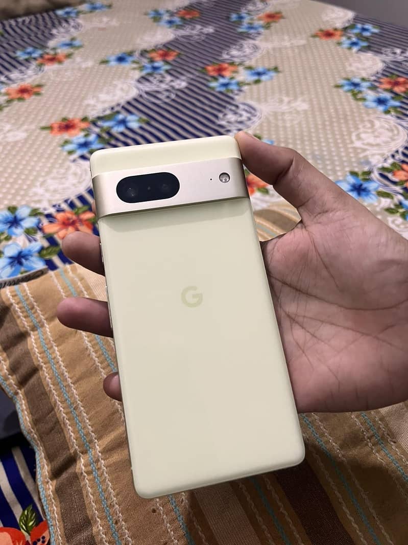 Google Pixel 7 2