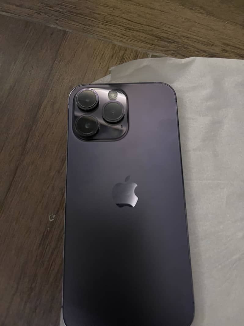 Apple iPhone 14 Pro Max 4