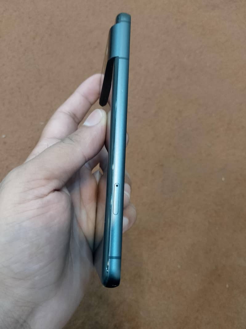 Google Pixel 8 3