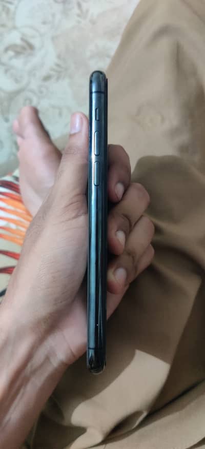 Apple iPhone 11 Pro