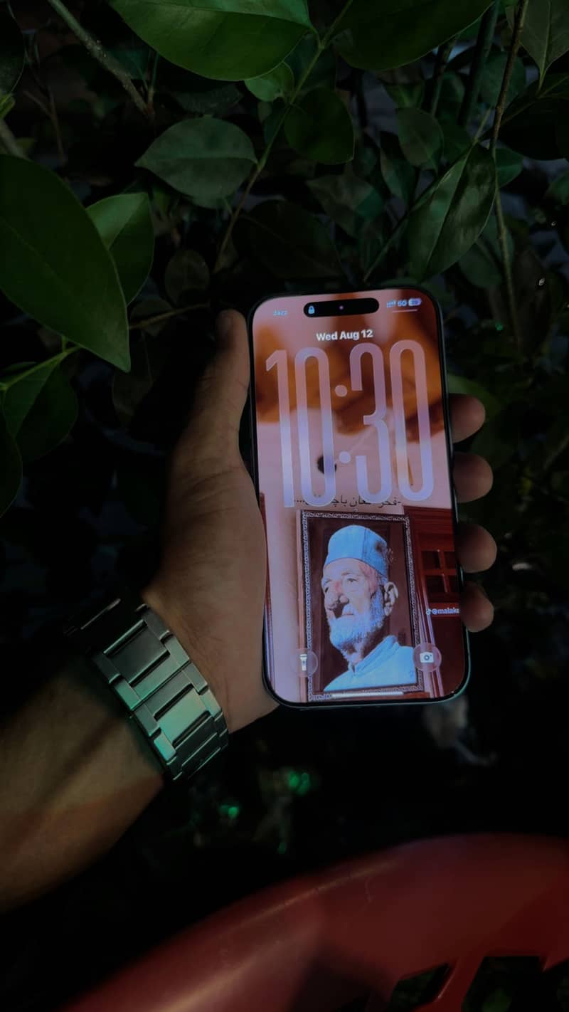 Apple iPhone 17 4