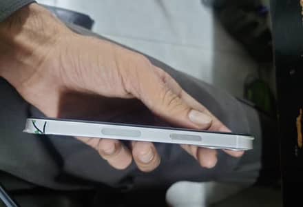 Apple iPhone 12 mini