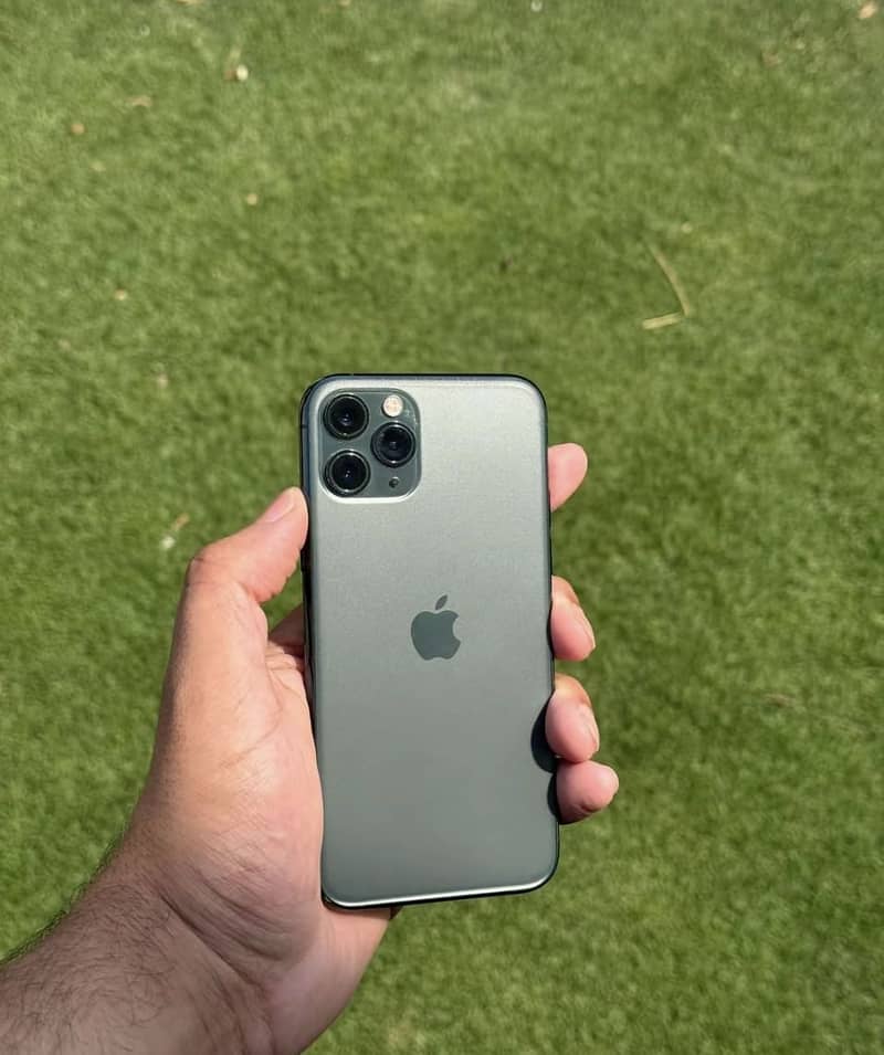 Apple iPhone 11 Pro 1