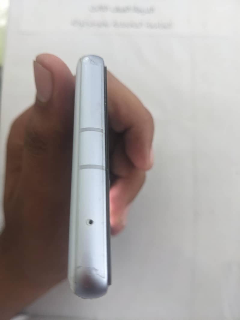 Google Pixel 7a 5