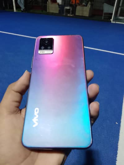 Vivo V20