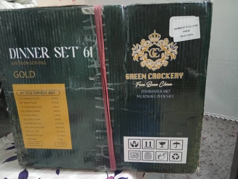 dinner set 0