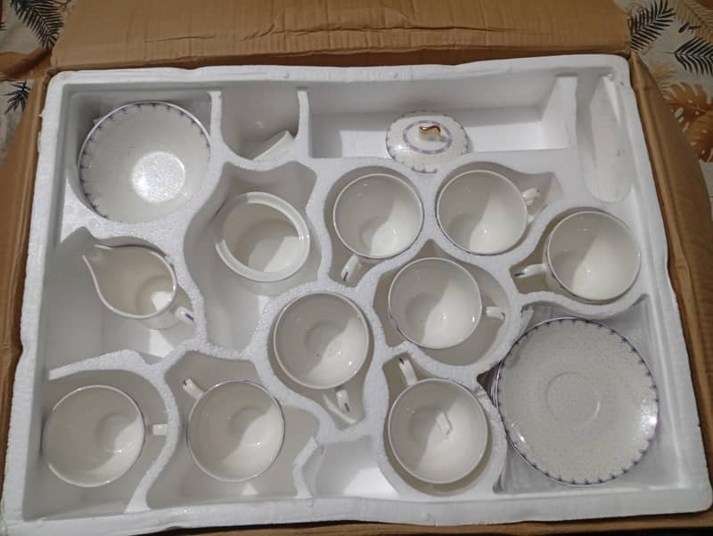dinner set 3