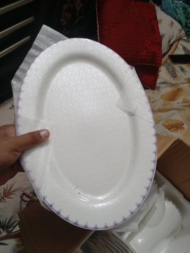 dinner set 8