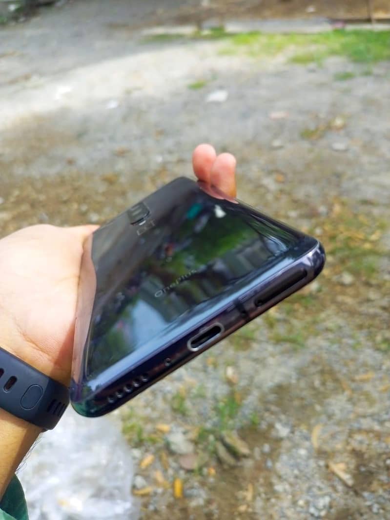 One Plus 7 Pro 1