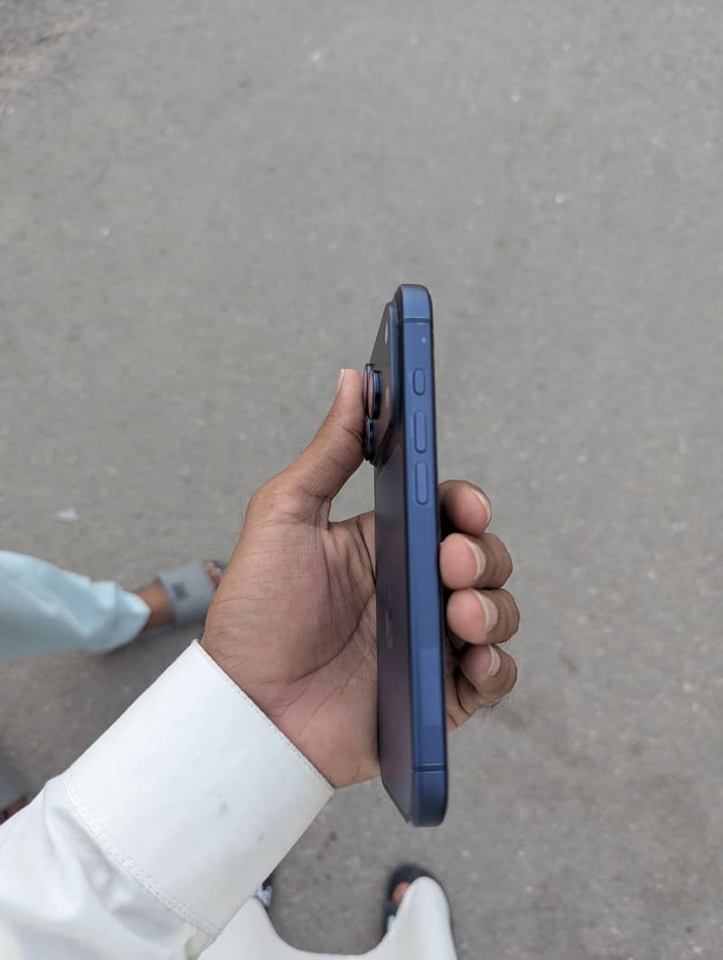 iPhone 17 Pro 2