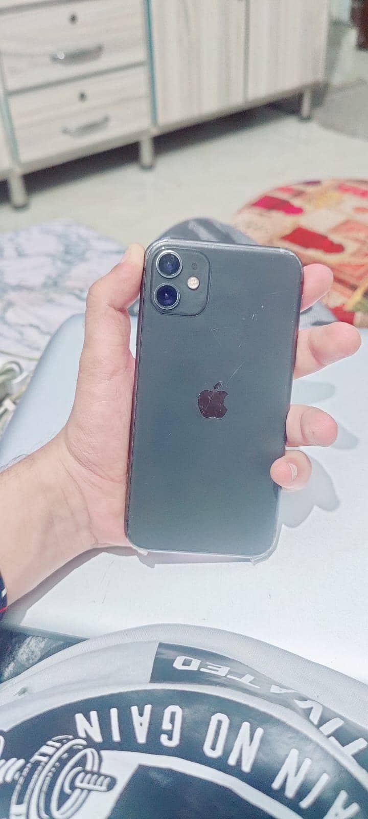 Apple iPhone 11 5