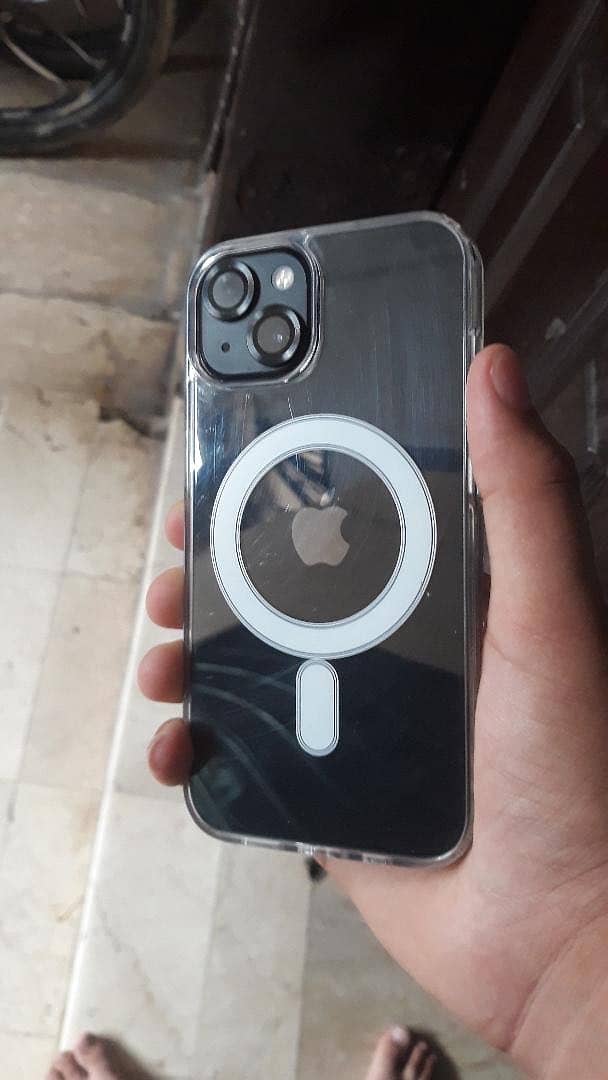 Apple iPhone 13 0
