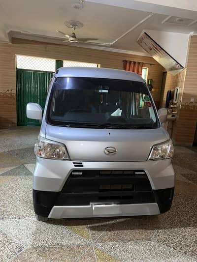 Daihatsu Hijet 2019