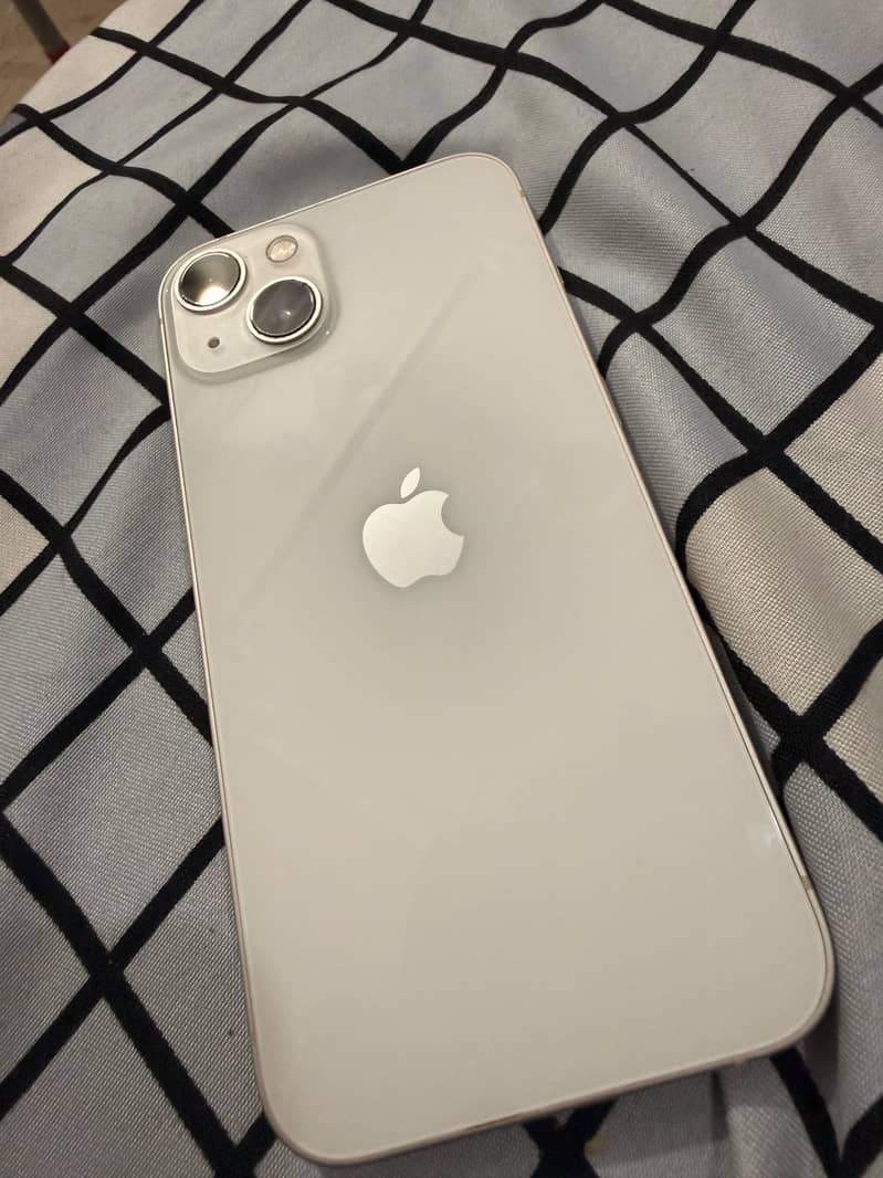Apple iPhone 13 0