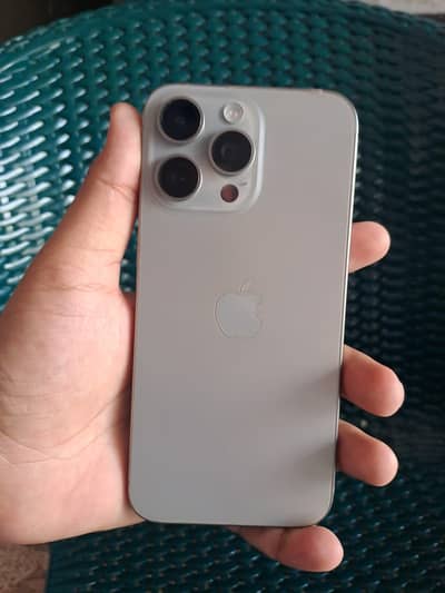 Apple iPhone 15 Pro Max