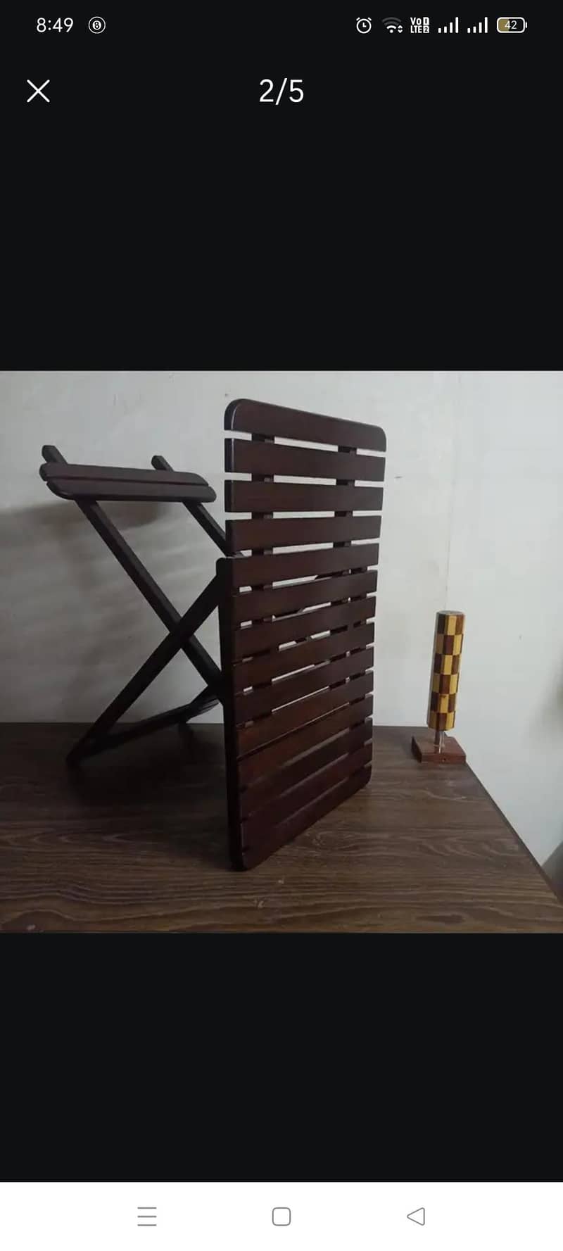 Folding table. . . 0