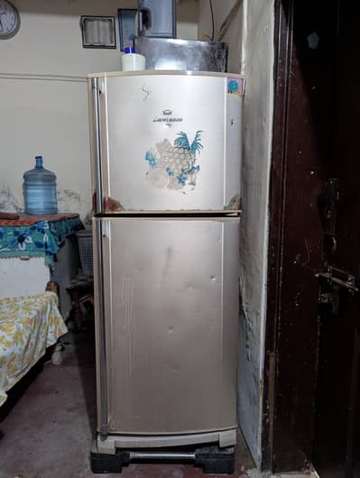 *Dawlance Refrigerator* FOR SALE