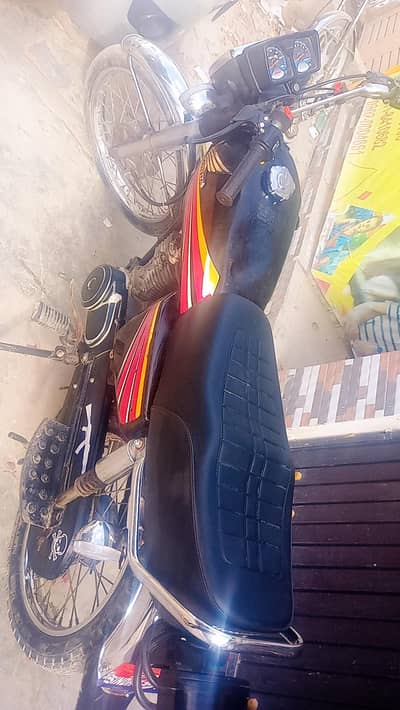 Honda 125 2012 model